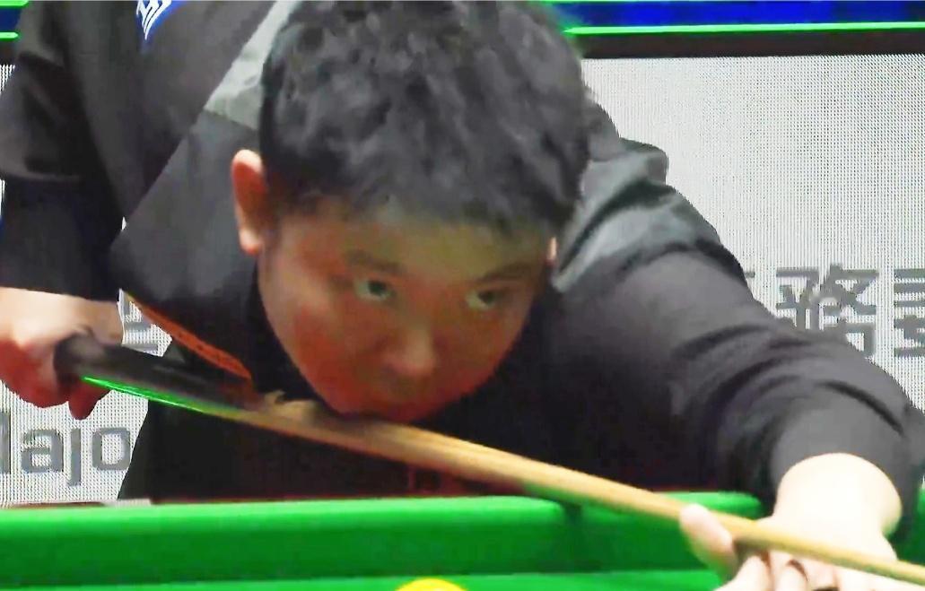 张安达两杆过百，6-5战胜周跃龙，率先挺进世界大奖赛决赛！
 
 
北京时间2月