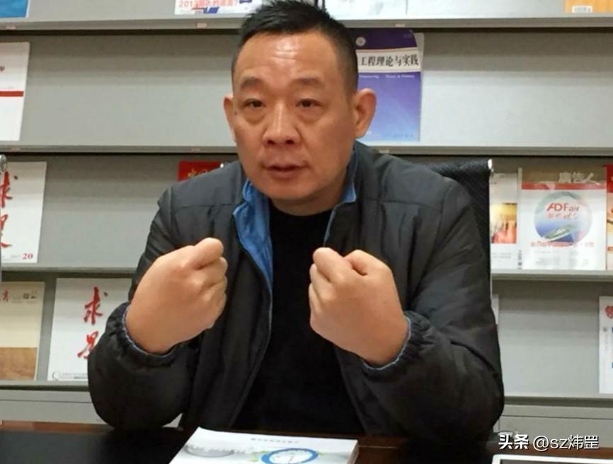 （原创）格局
网络上有不少关于于东来的议论，焦点在胖东来不上市、不扩张上，说于东