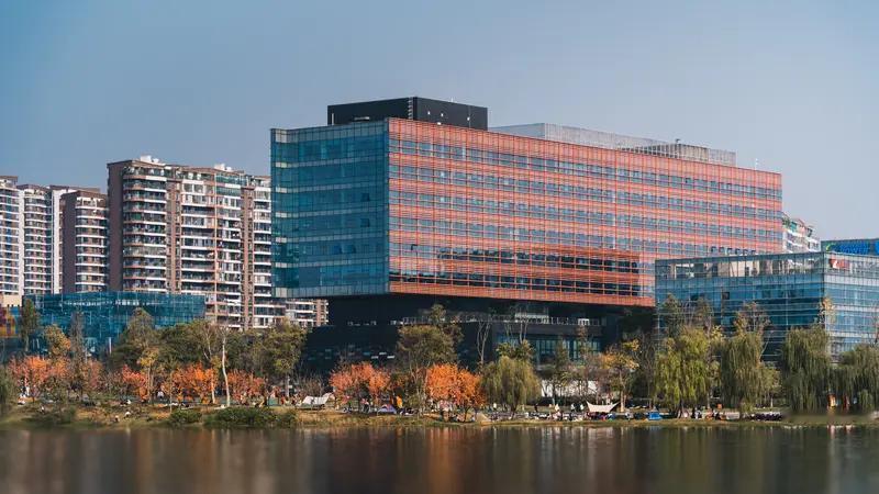 四川国资委体系控股，重点布局医药A股梳理
 
一、省属国资（四川省国资委→四川发