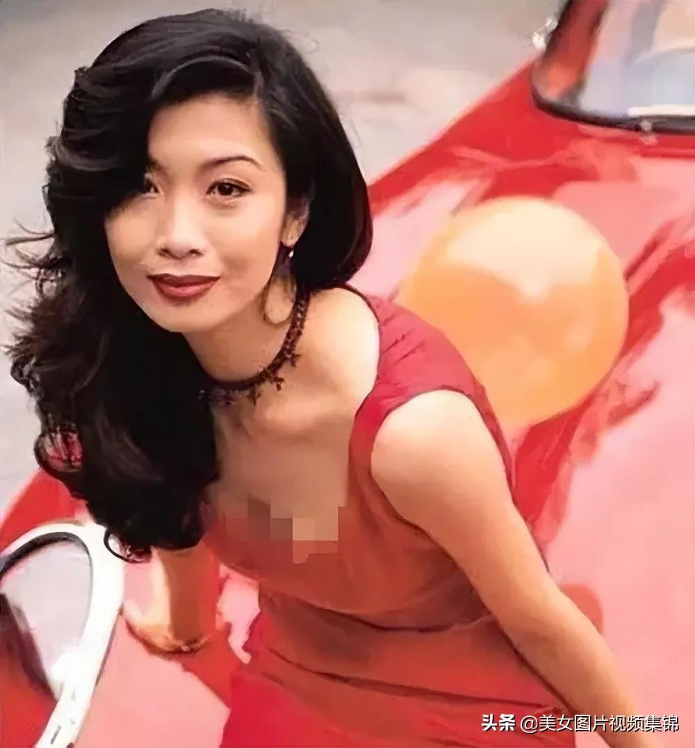 吴家丽性感迷人写真