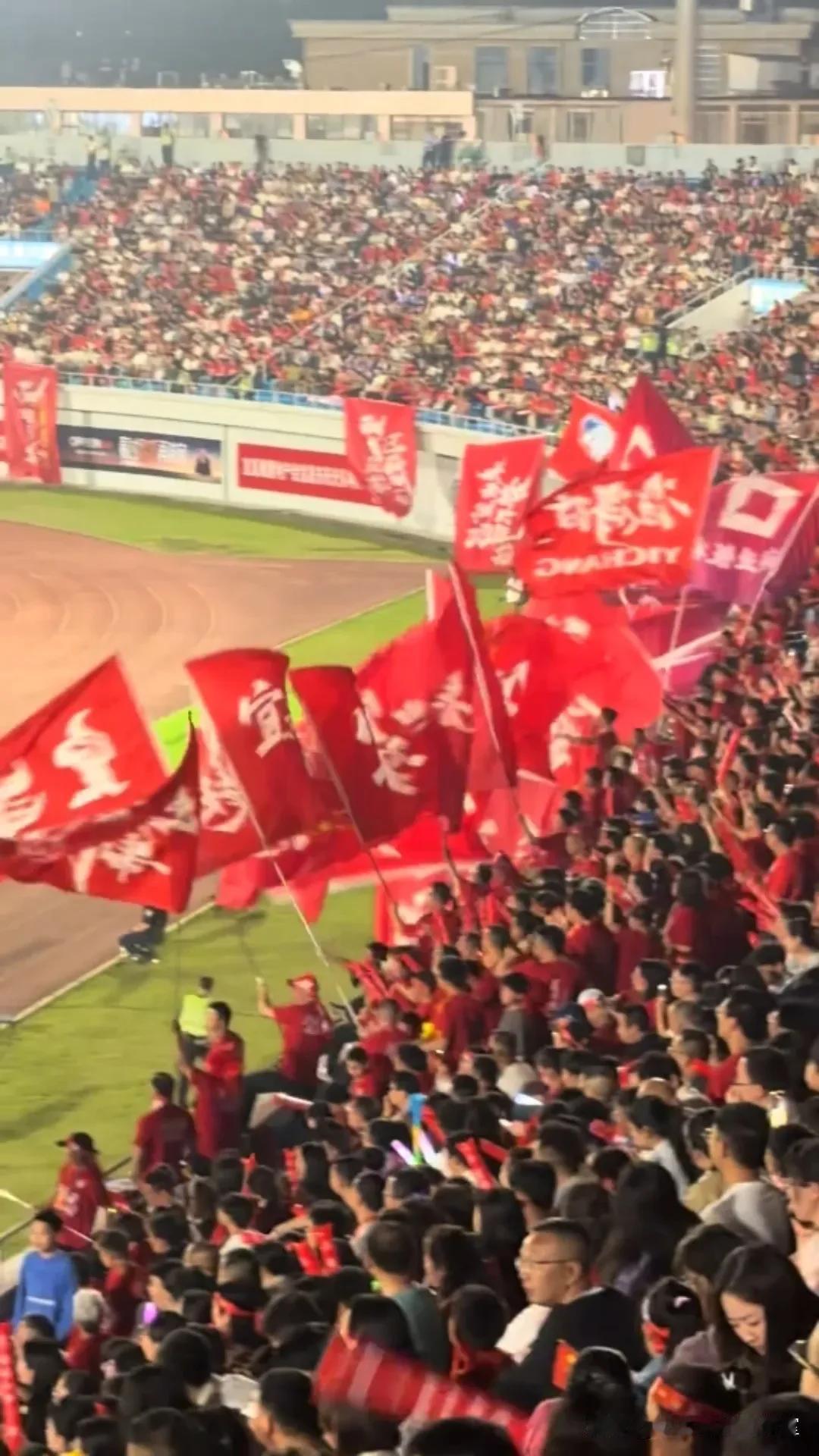 楚超火爆，以赛兴城、以赛促游！低票价引流，且一票难求，9.9元门票本质只是“引流