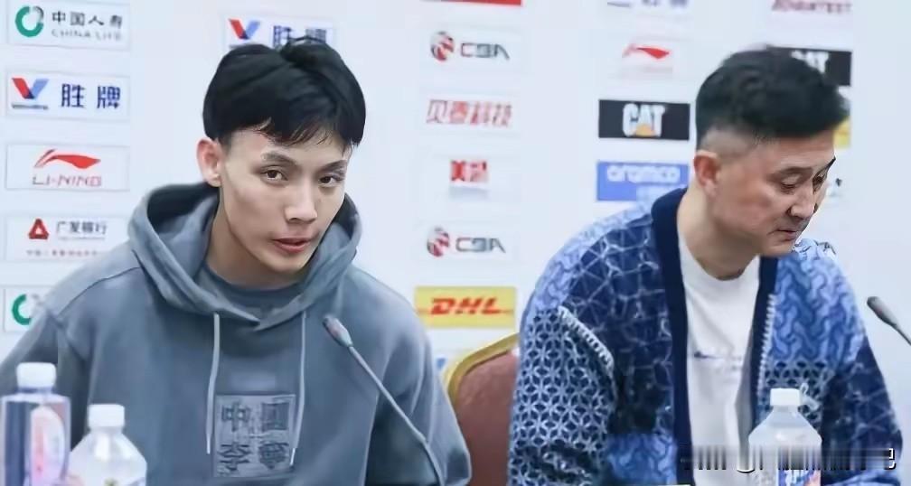 广东输给宁波，赔了夫人又折兵！
昨晚广东历史首次输给了宁波，不仅输掉了比赛，还伤