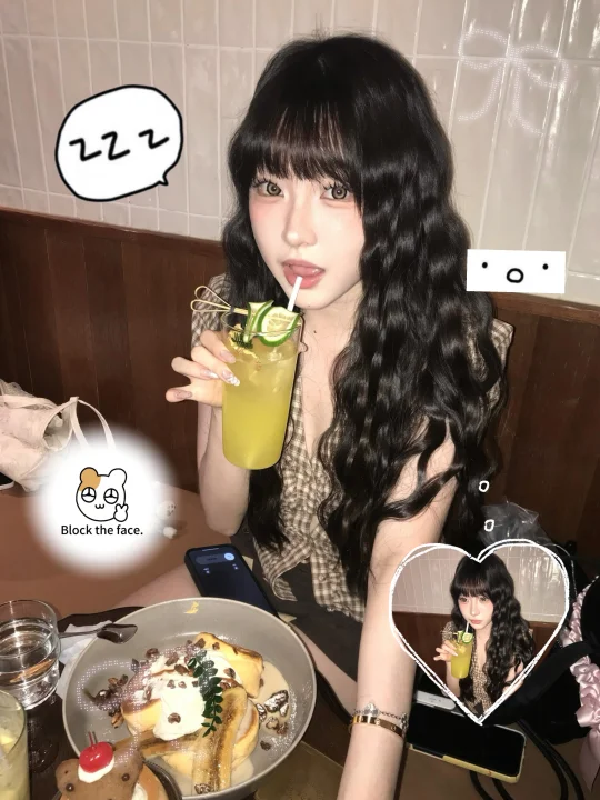 ⋆˚𝜗𝜚˚⋆当我用怜酱的方式打开照片
