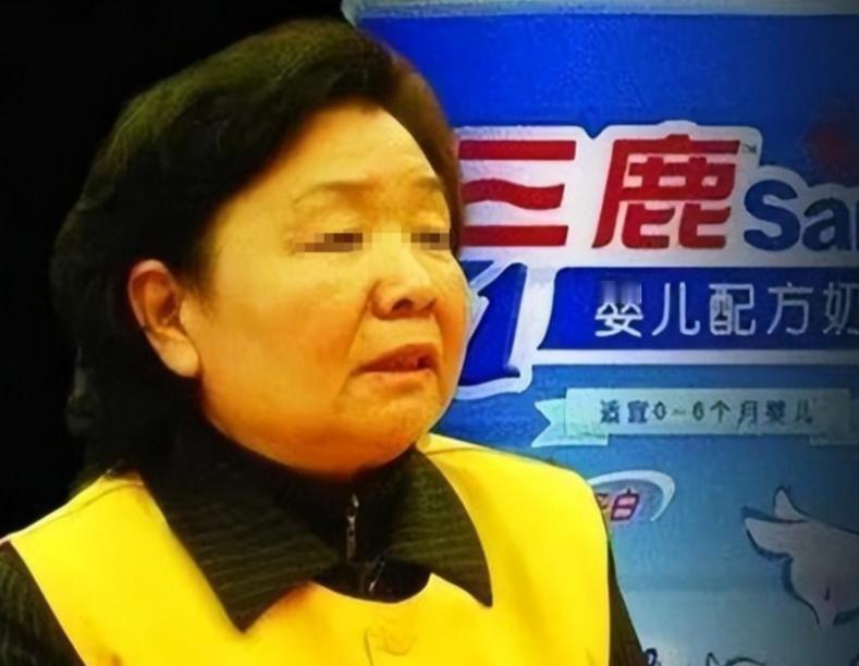 曾经坑害十万家庭的三鹿奶粉原董事长田文华，在狱中获得三次减刑后，竟然传出即将于2