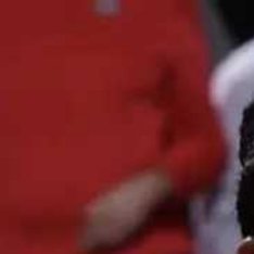 北京时间4月19日，NBA季后赛首轮的争夺正式打响，在一组西部对决中，湖人主场1