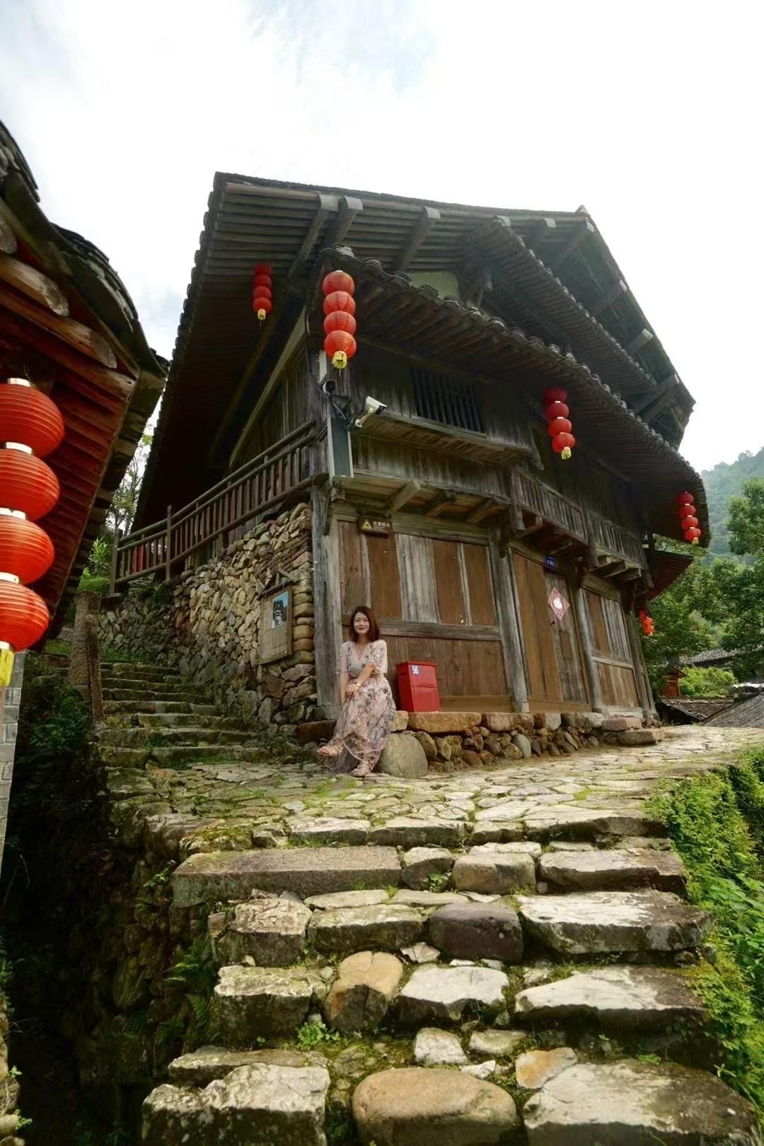 城市卷累了，躲进温州山野古村放空
自驾扎进温州山里，导航全程频繁掉线，山路颠簸，