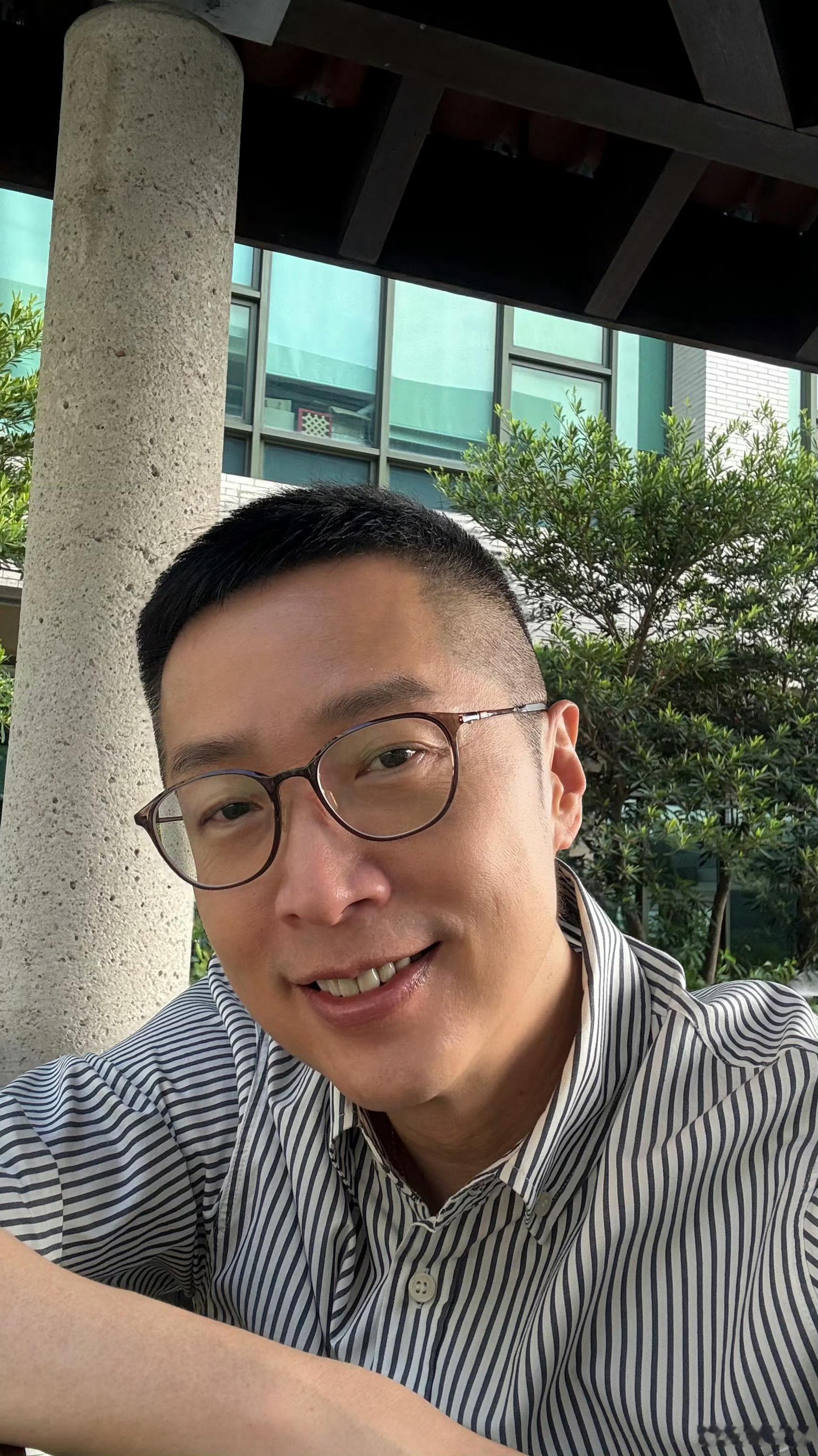 再见爱人5  李施嬅不如考虑一下马浚伟吧？人长得帅还上进，又专一。这健身教练我看