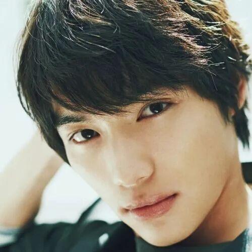 福士苍汰（Sota Fukushi），日本男演员，出身于东京都，今年33岁。
过