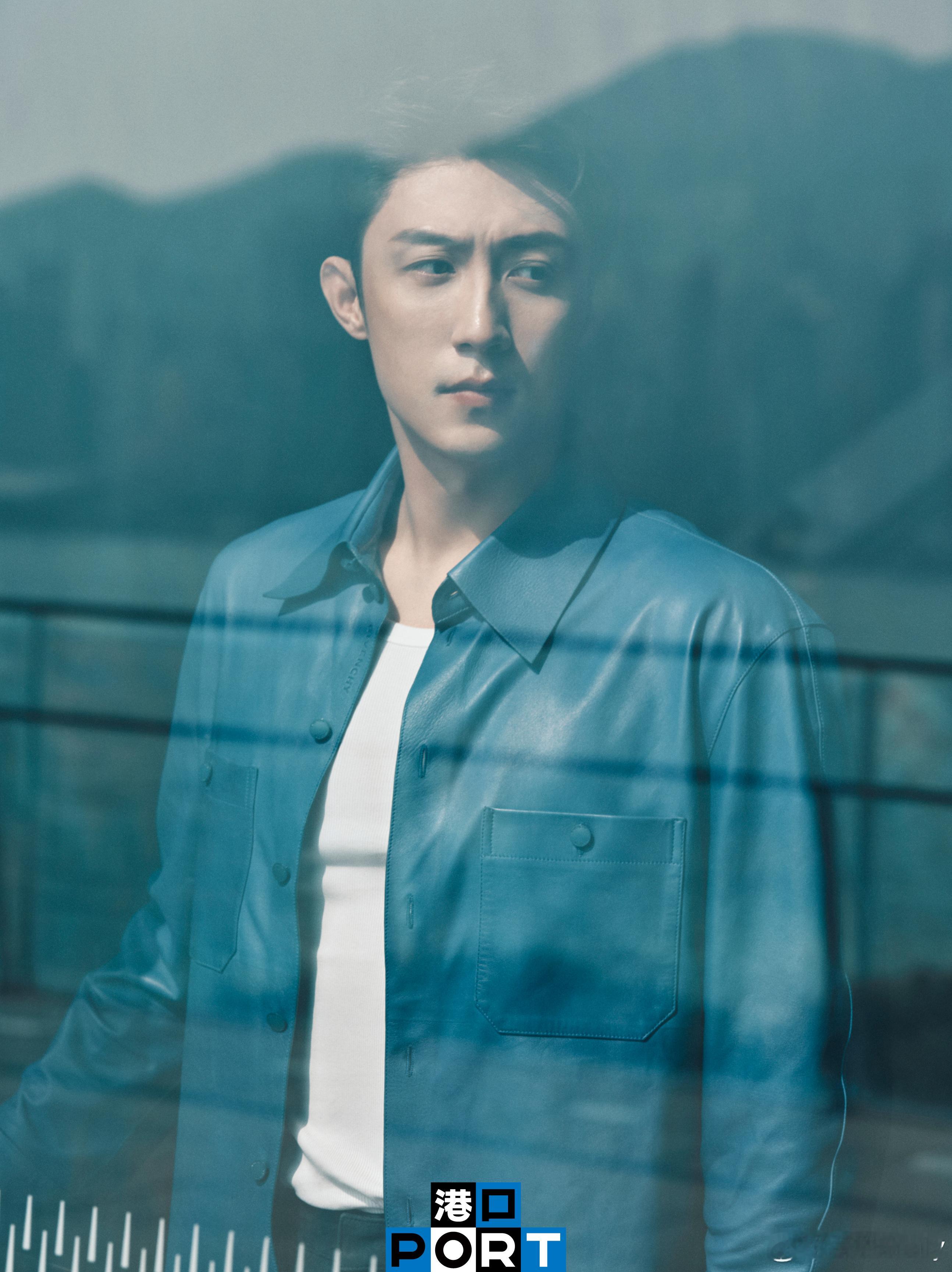 黄景瑜PORT封面冬日香港的风都带温柔滤镜！黄景瑜×《PORT港口》封面大片上线