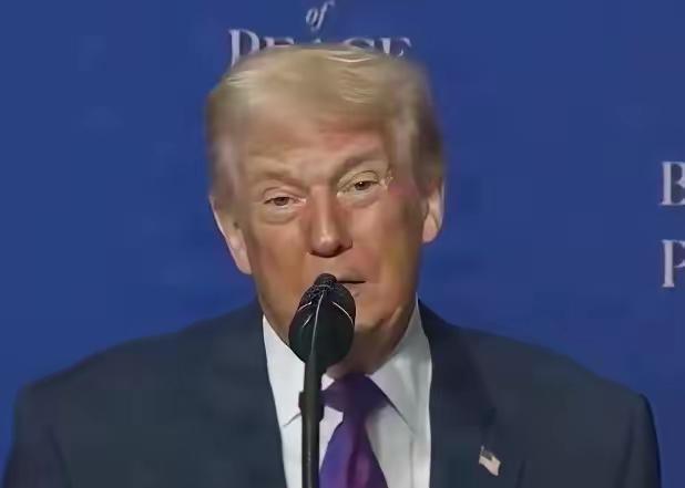 特朗普今天谈4月份访华：“我4月份要去中国。我说，必须给我安排一场中国历史上最盛