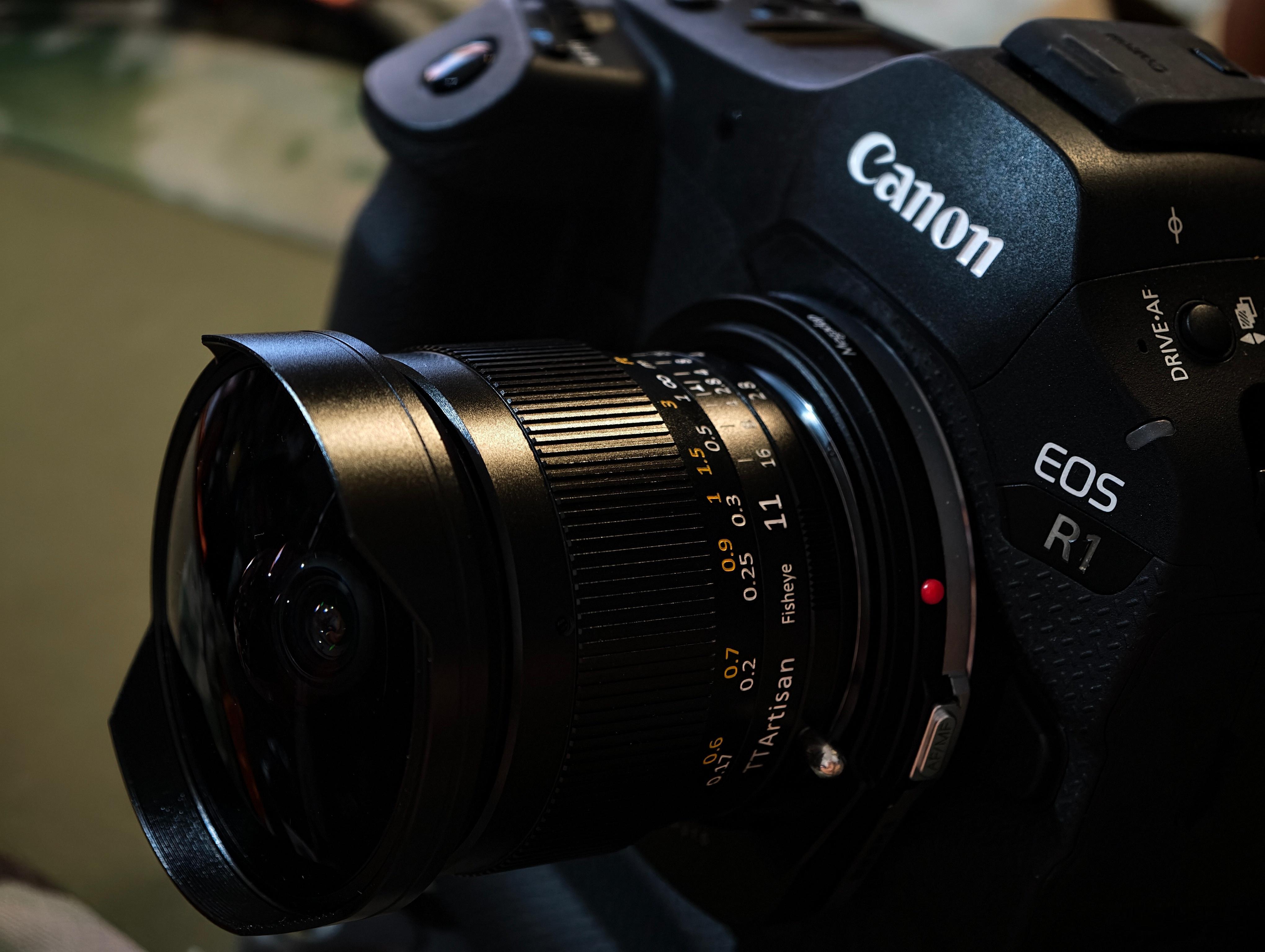 捡漏了一个整个闲鱼就一支的镜头，铭匠M卡口的11mm/F2.8的鱼眼，配合Meg