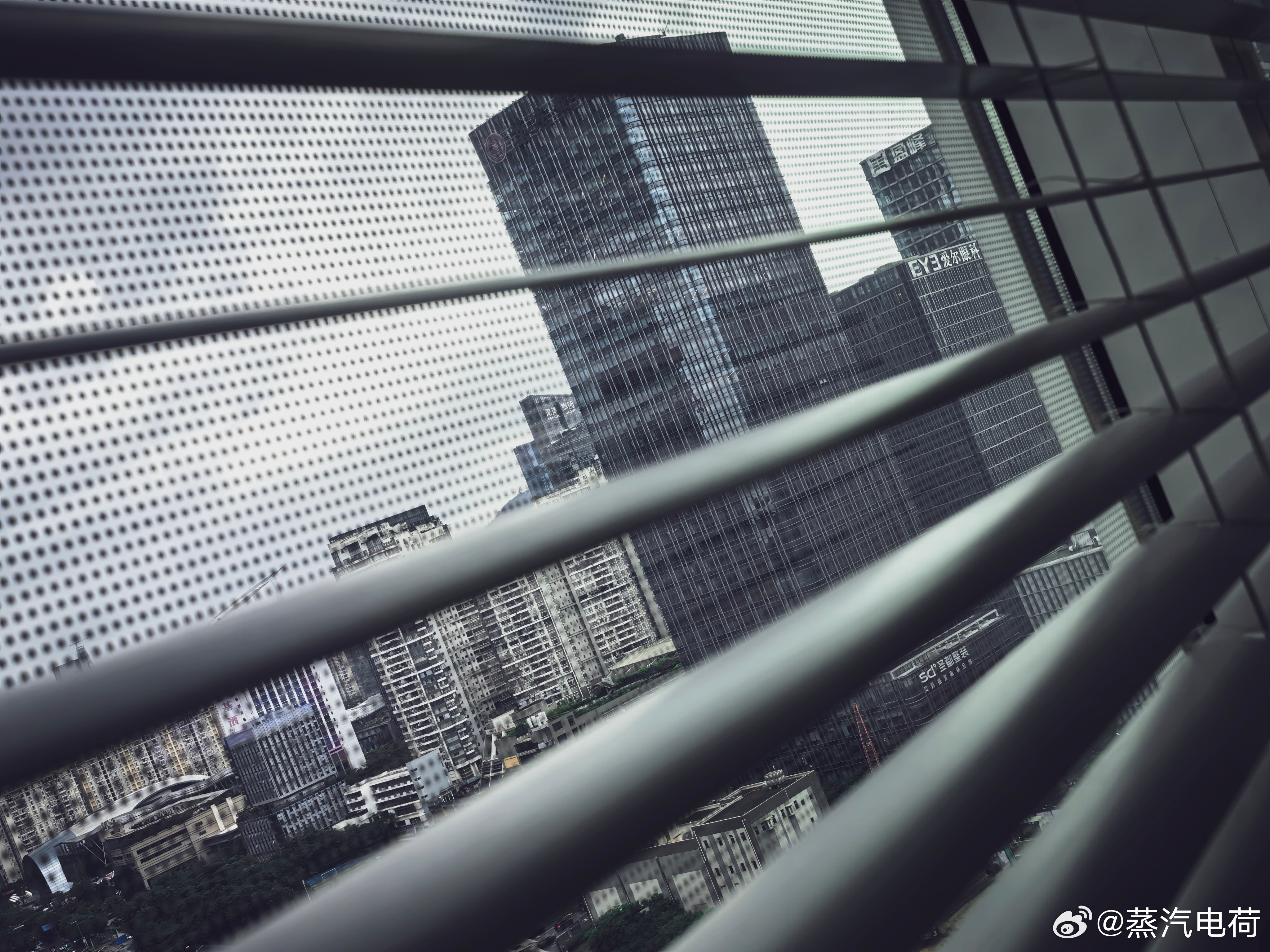 解锁一个新地方呢。 深圳·深圳百度国际大厦