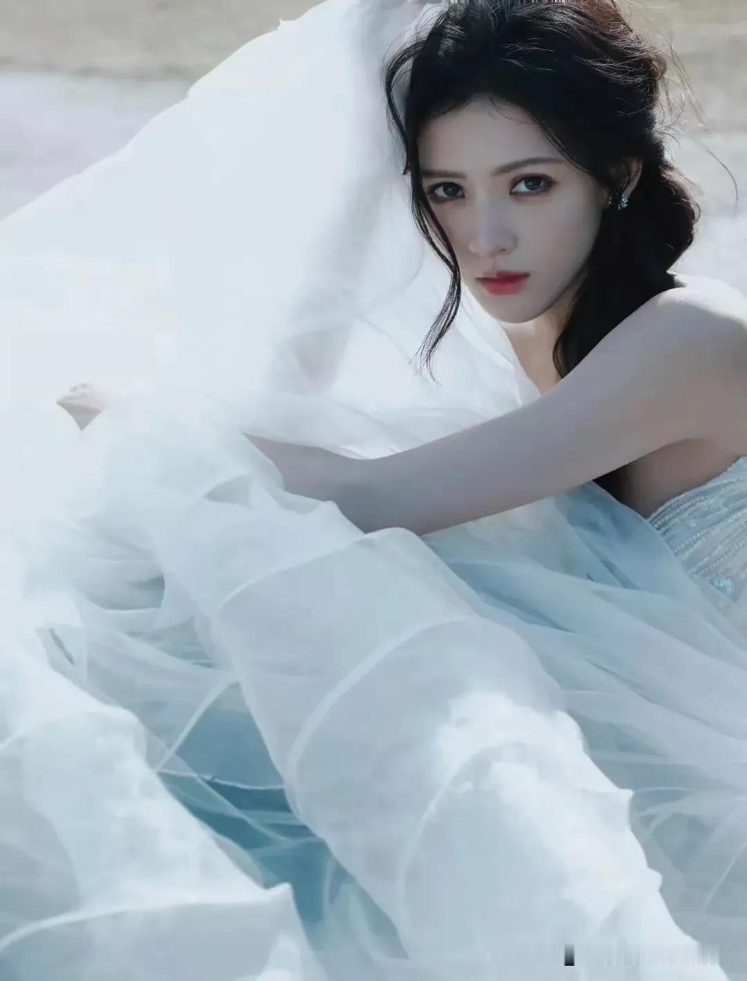 张予曦美图分享美女明星照分享 国产美女分享 美女✏明星 最美明星美照 仙女般的美