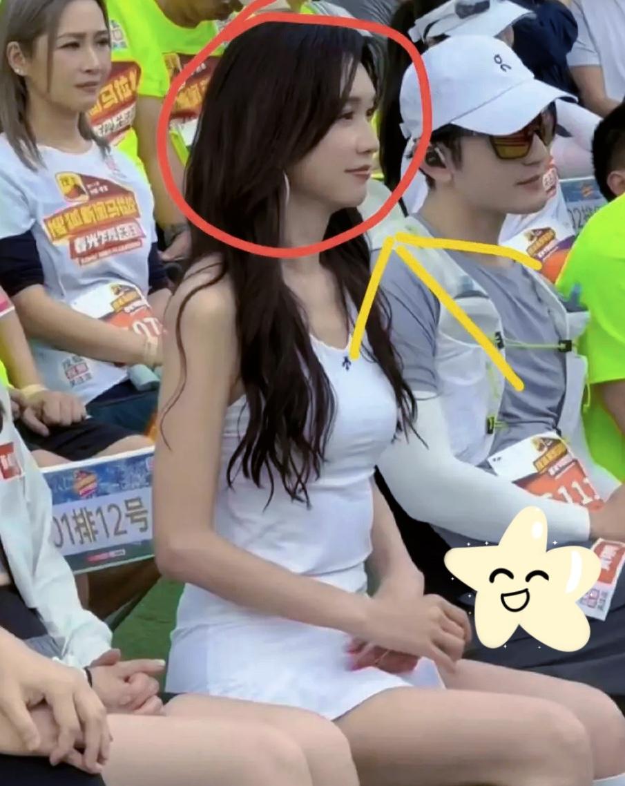 真的越看51岁的林志玲
越觉得离谱，
这状态哪里像年过半百的人！完全打破了我对这