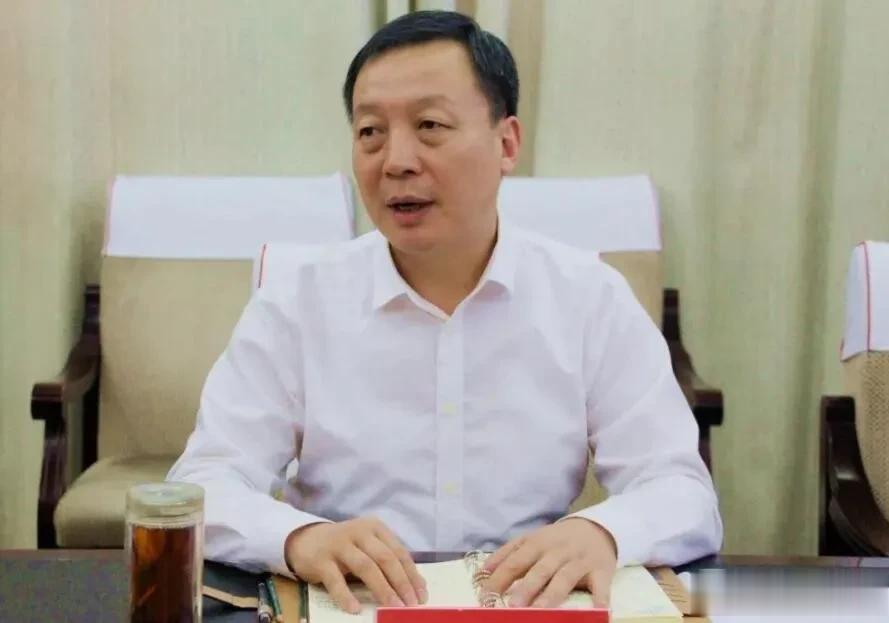 突发突发，潍坊市副市长刘玉主动投案！

5月22日，权威媒体发布消息，潍坊市政府
