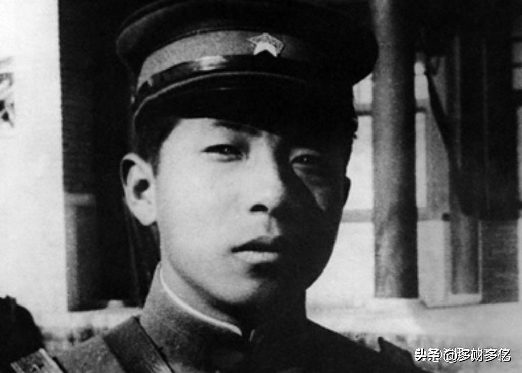争议炸裂！台中将直言：张学良被关54年真不冤，绝非老蒋心胸狭隘
 
台湾退役中将