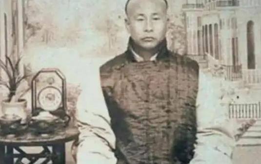 1989年，天津市决定对霍元甲大侠的坟墓，进行迁坟，不想，这一次迁坟，竟揭开了霍