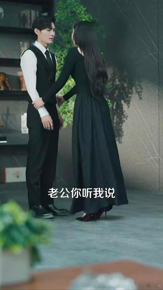 能不能给短剧里的孕妇安排一双平底鞋了