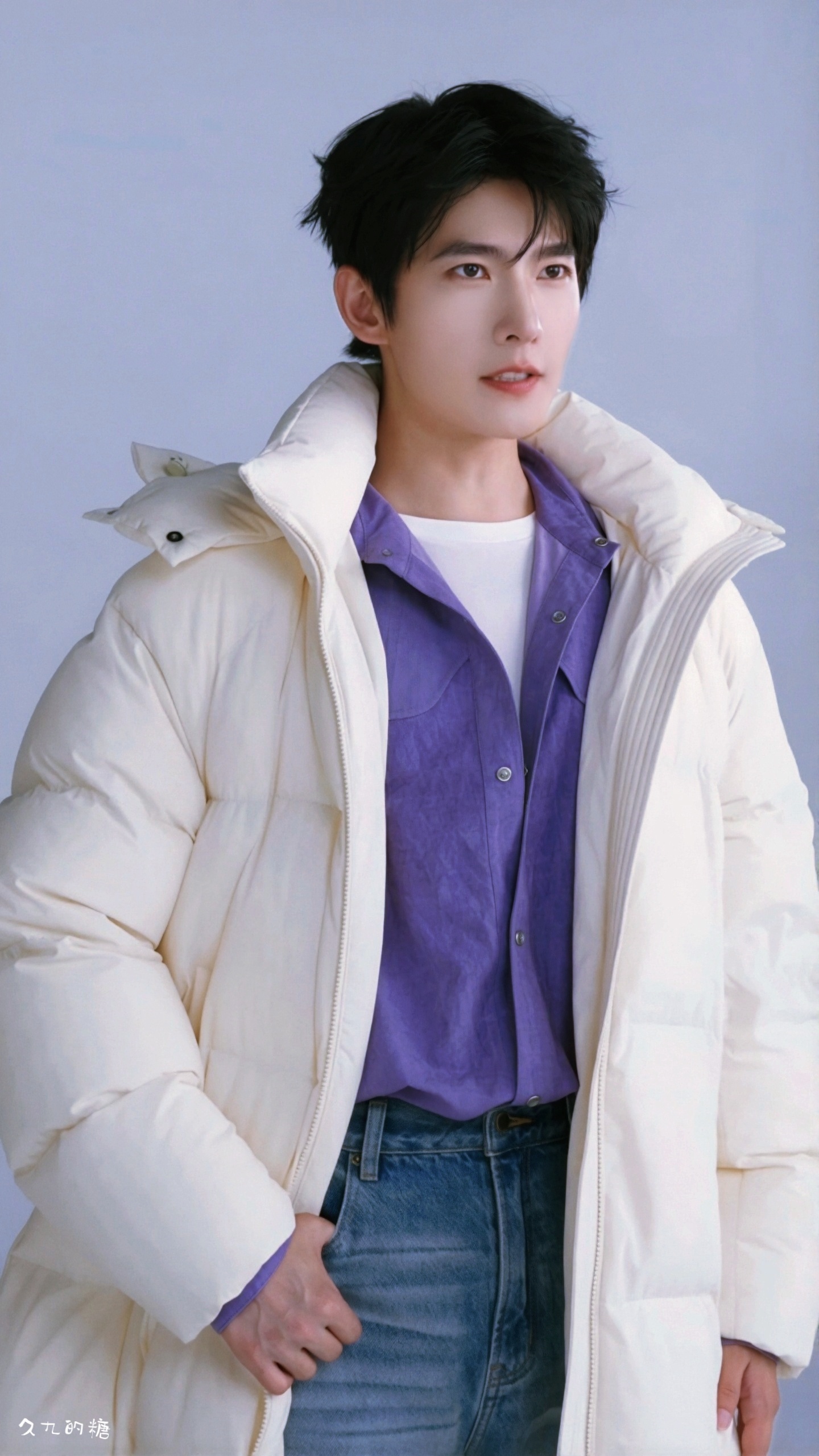 杨洋千仞岗羽绒服全球品牌代言人 ｜喜欢杨洋的风刮到了全球 小嘴👄叭叭的说啥呢我