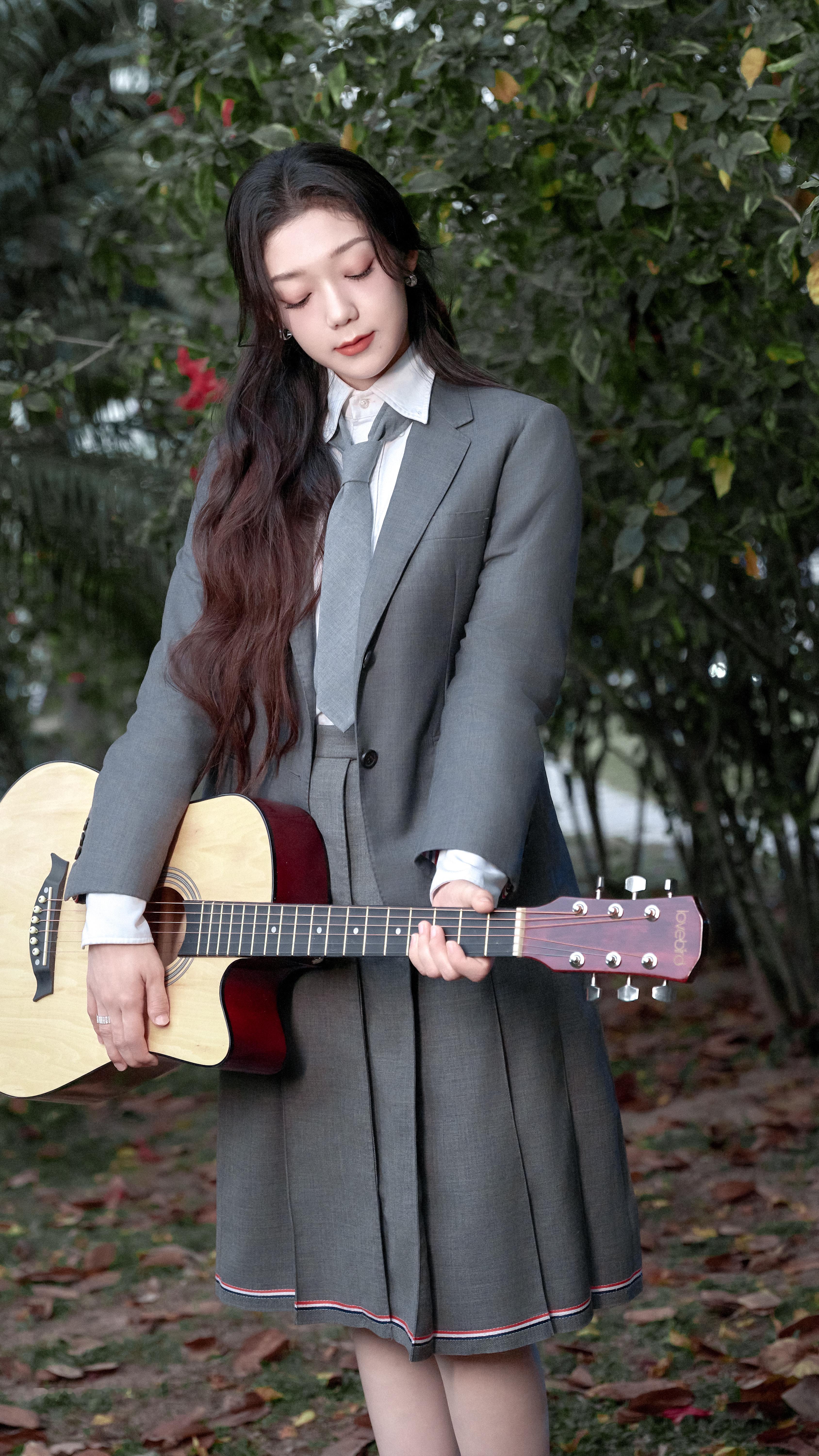 青春洋溢的小女孩🍃希林娜依高 ​​​
