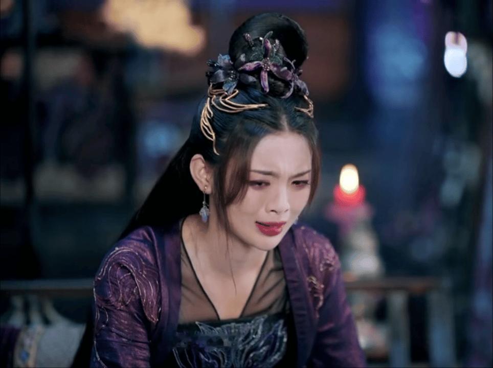 杨超越，鞠婧祎的古装哭戏品鉴: 