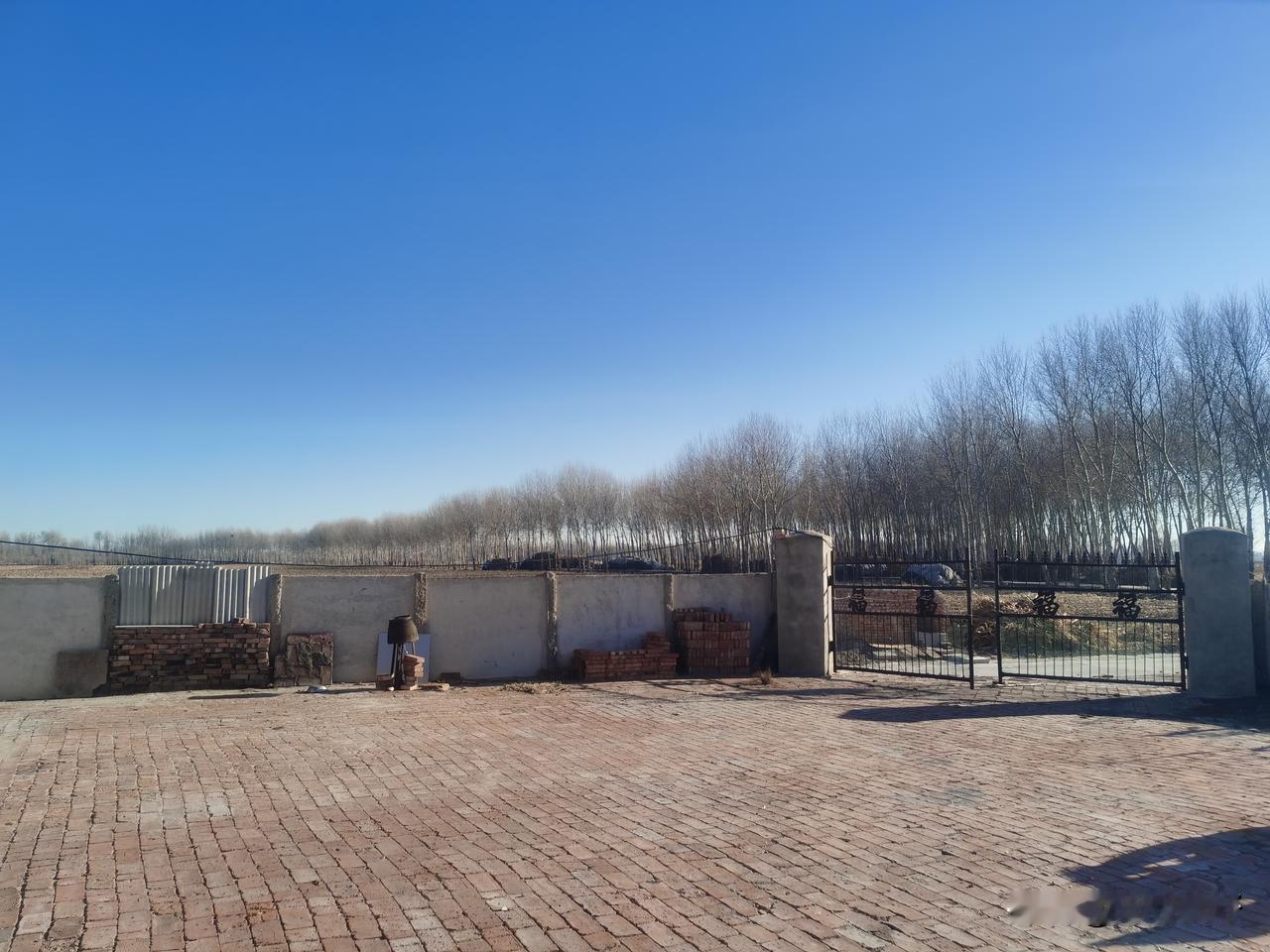 这样的地方你们喜欢吗？
看看你们家乡的天空 介绍一下自己家乡的天空 晒晒你拍的天