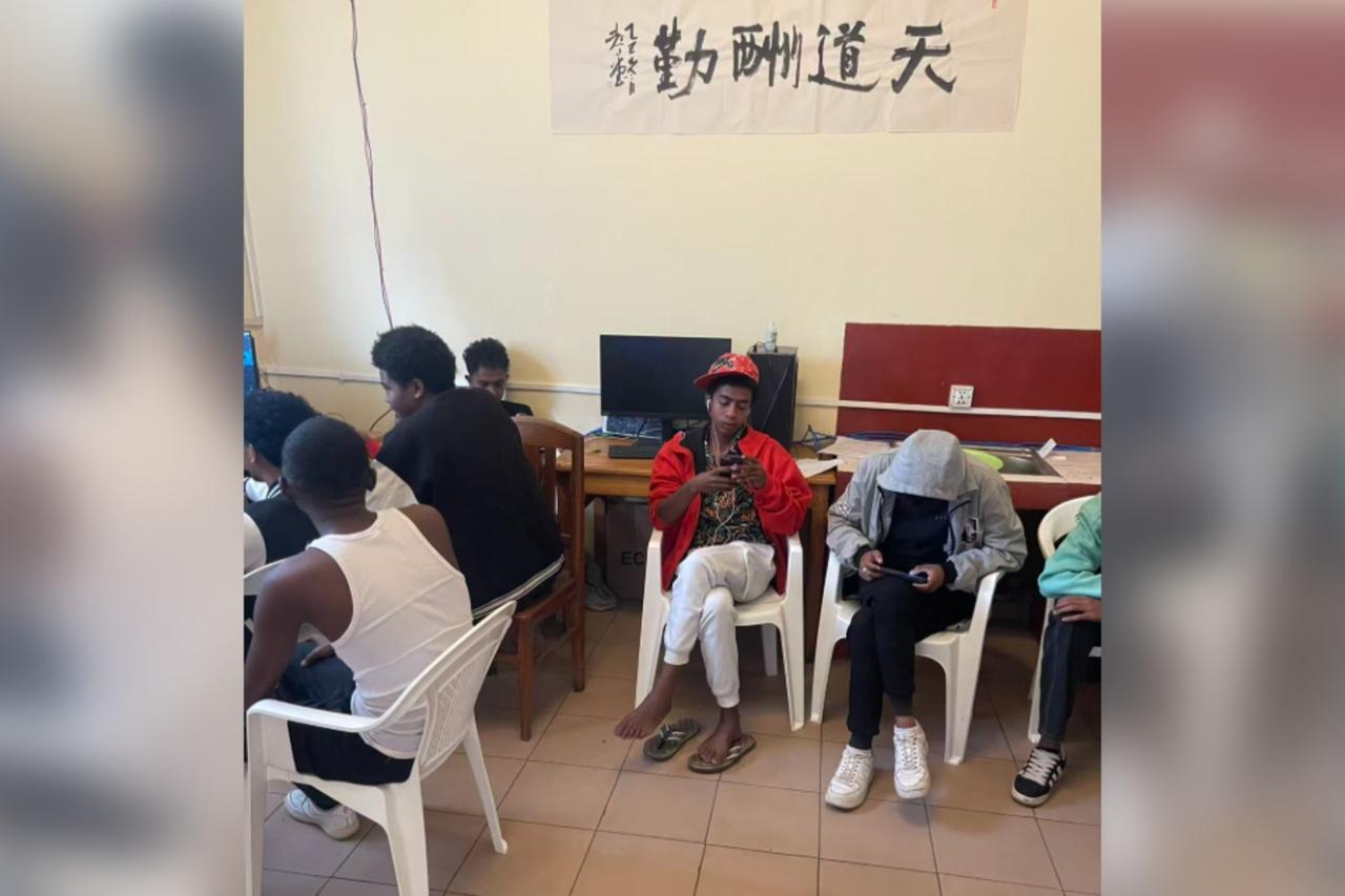 这个访谈内容包含很多信息，希望引起多个部门的关注、研判和应对。“《*****》有