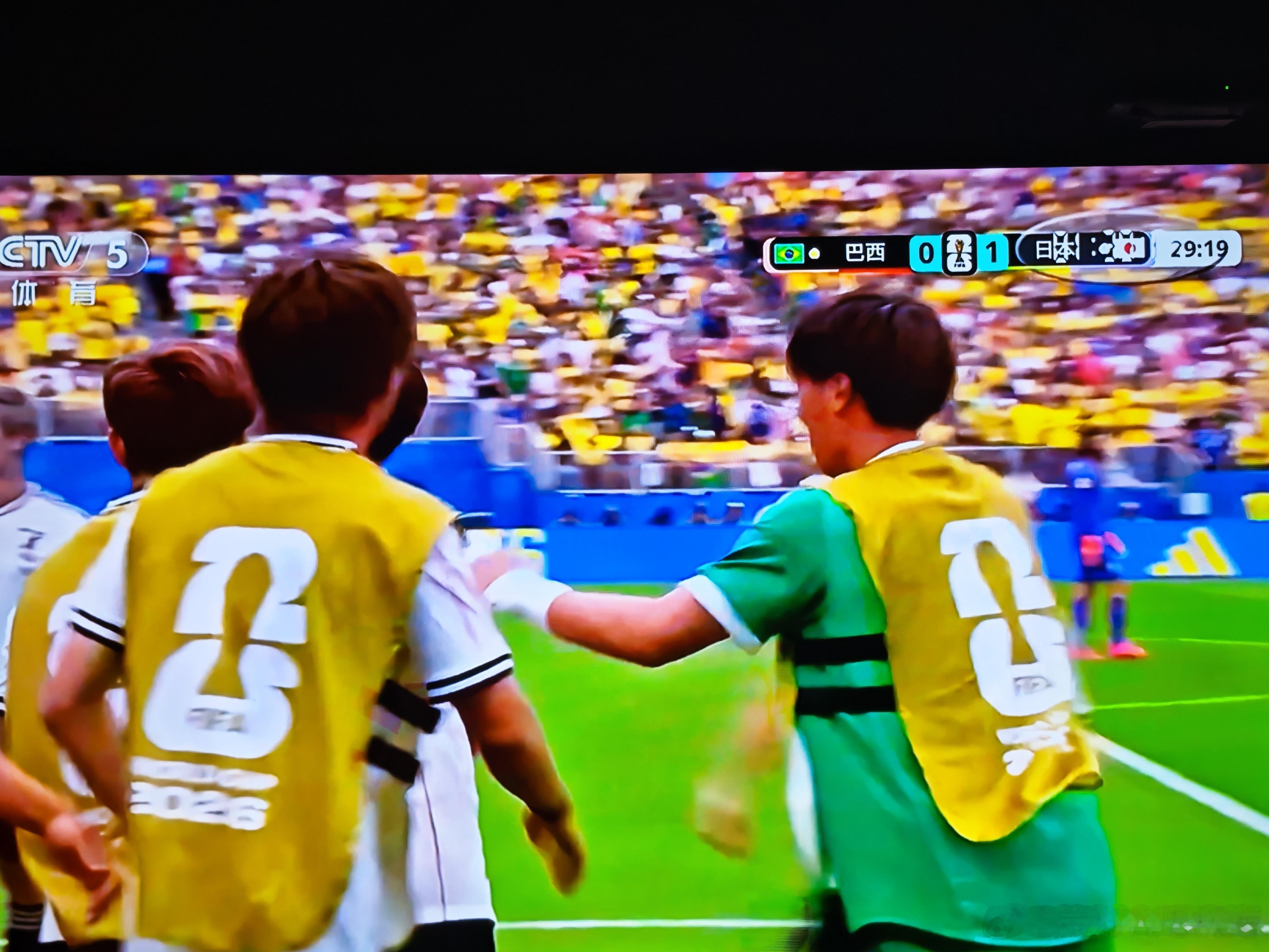 巴西vs日本日本居然先进球了！日本进球世界杯