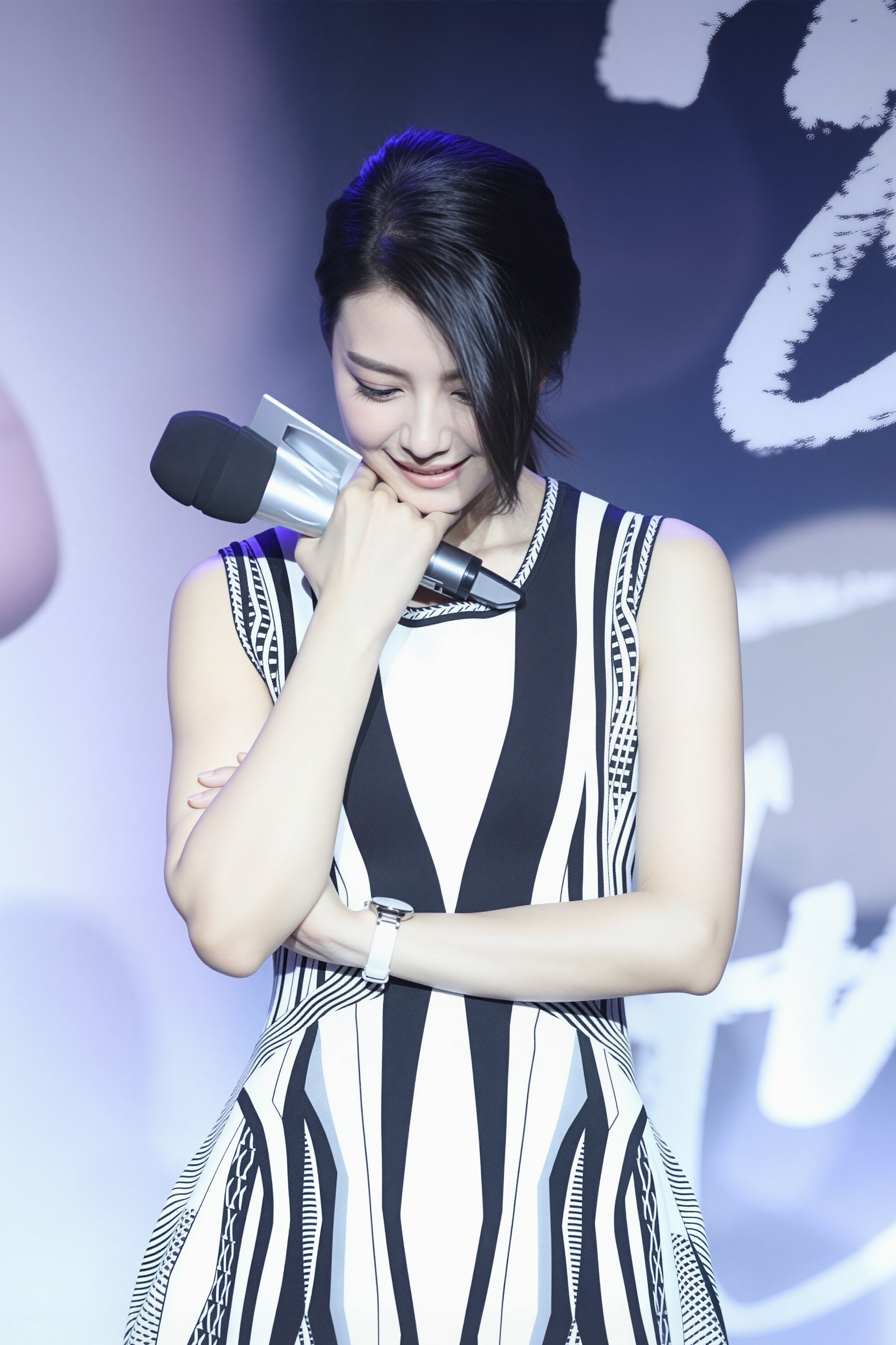 高圆圆 发现爸妈是标准的老实人