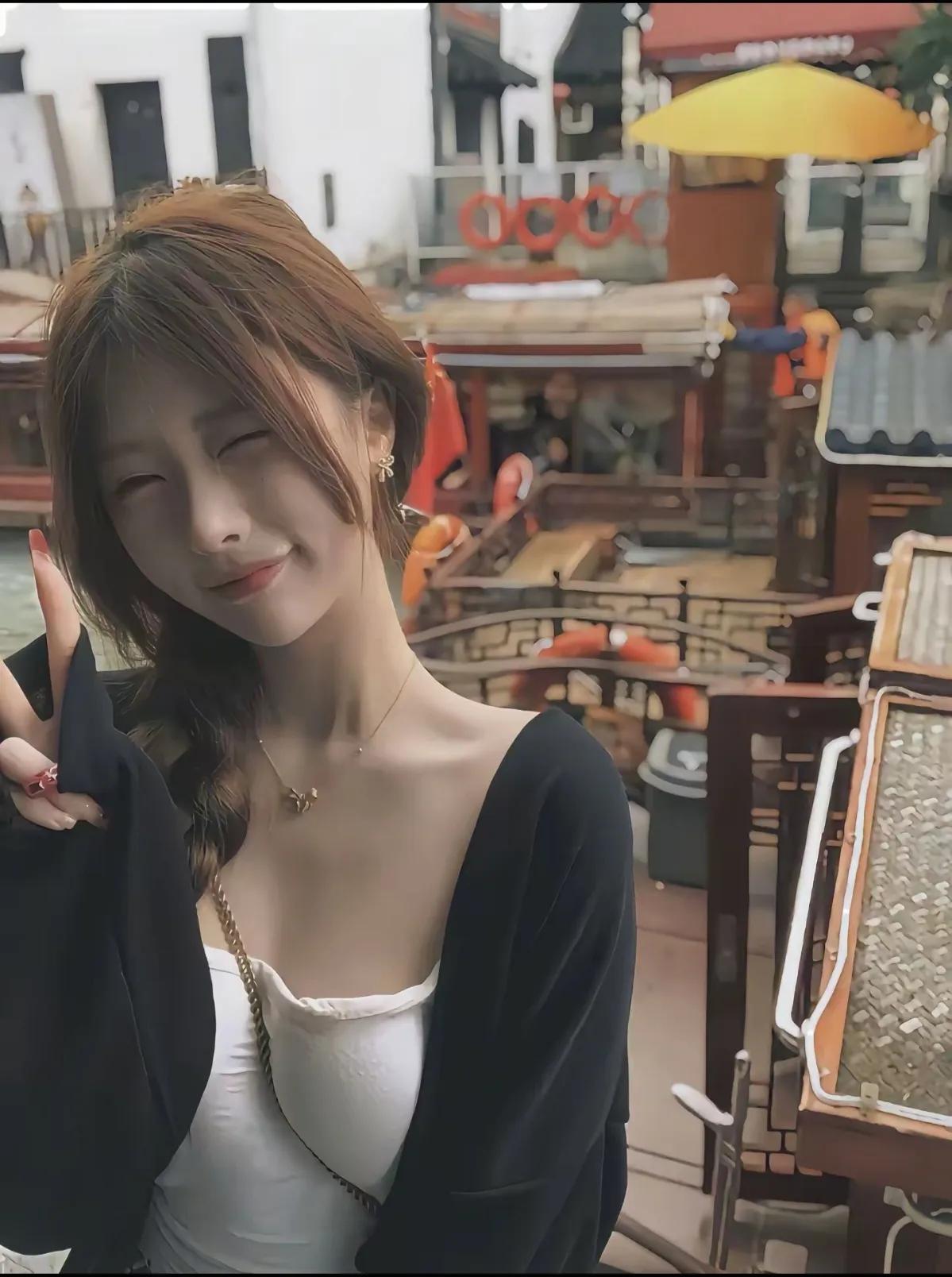 男人们记住了，千万不要用钱去追女人。转账一停，感情归零，资金已断。说散就散，你信