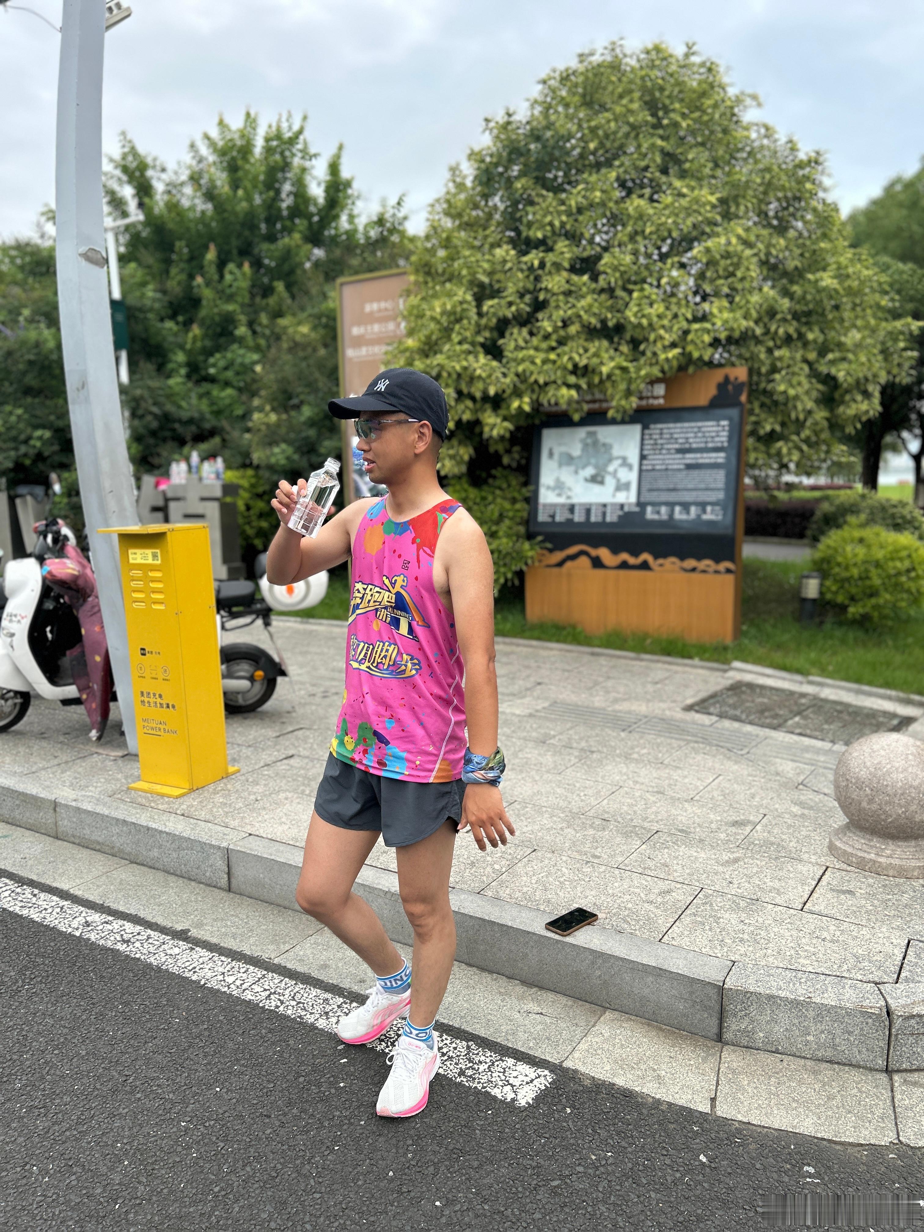 🌿 2026.07.11 晨跑记录和黎明脚步的伙伴们踏过西山漾的风夏风裹着热气