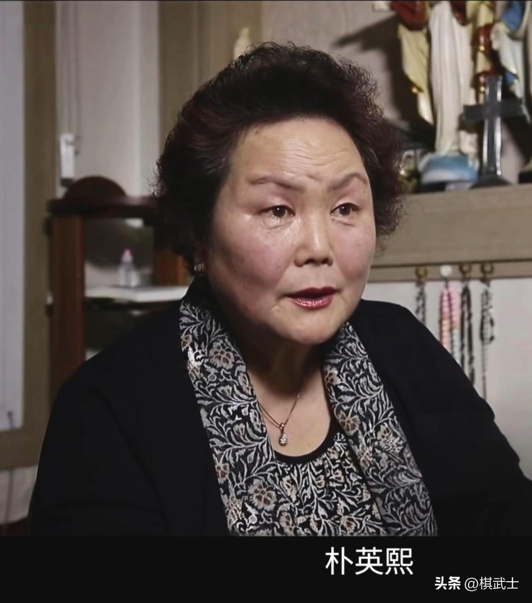 “认了最多判四年，不认有可能死刑，想想你卧病的父母和妹妹。”听到这句说话，19岁