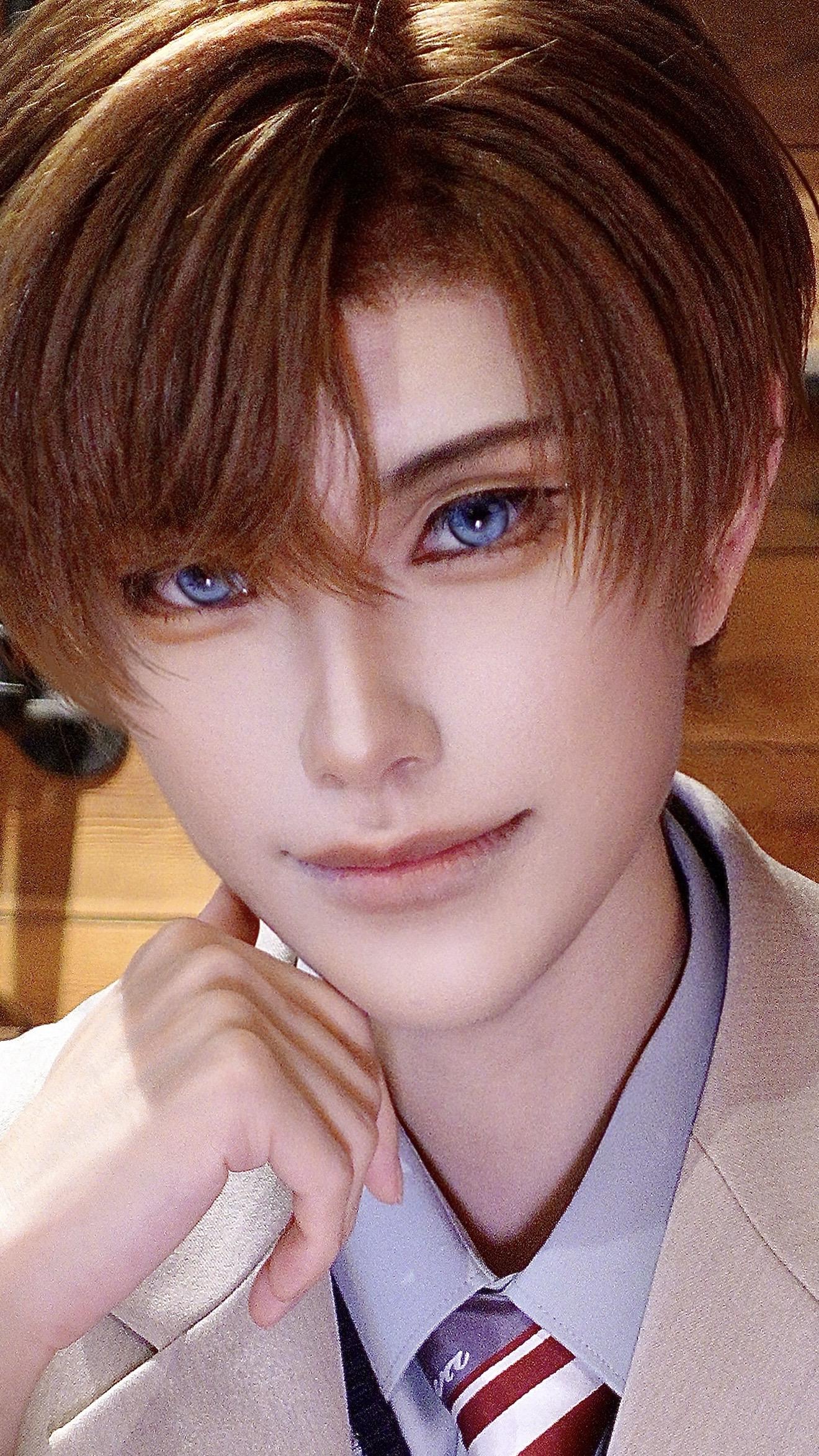 未定事件簿 左然cos