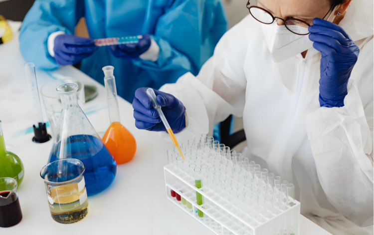 套装不灵活、定制难验证？CRO数字化转型的“第三条路”选择