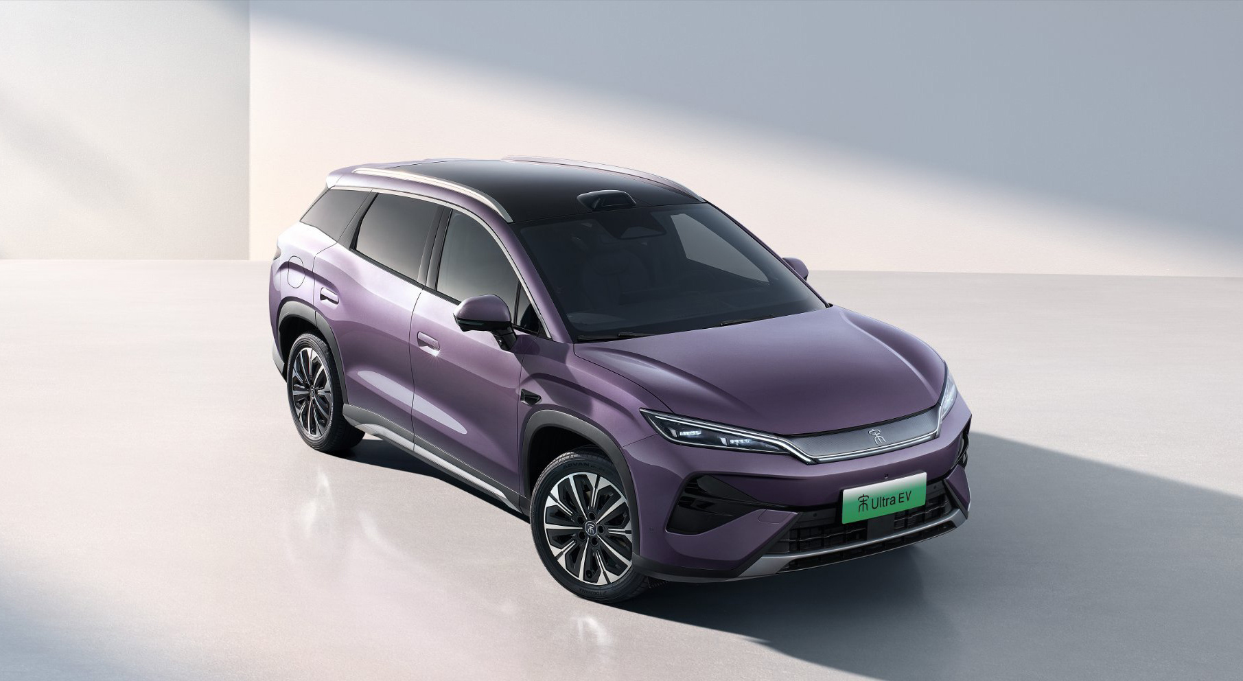 来了！！5分钟充好，9分钟充饱，宋Ultra EV全系闪充！比亚迪王朝B级闪充S