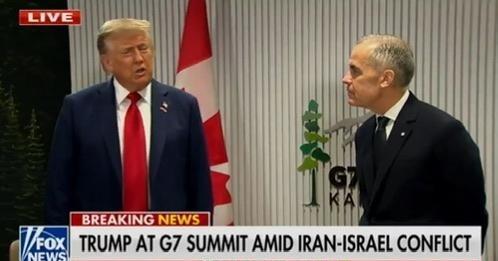特朗普这次在 G7 峰会上的操作真的太敢了，当着加拿大现任总理卡尼的面，直接把人