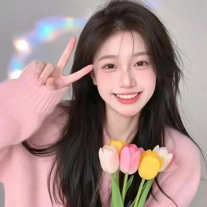 元气满满的一天，从灿烂的笑容和绚丽的花朵开始！🌸🌹✨少女感笑容 元气满满的微