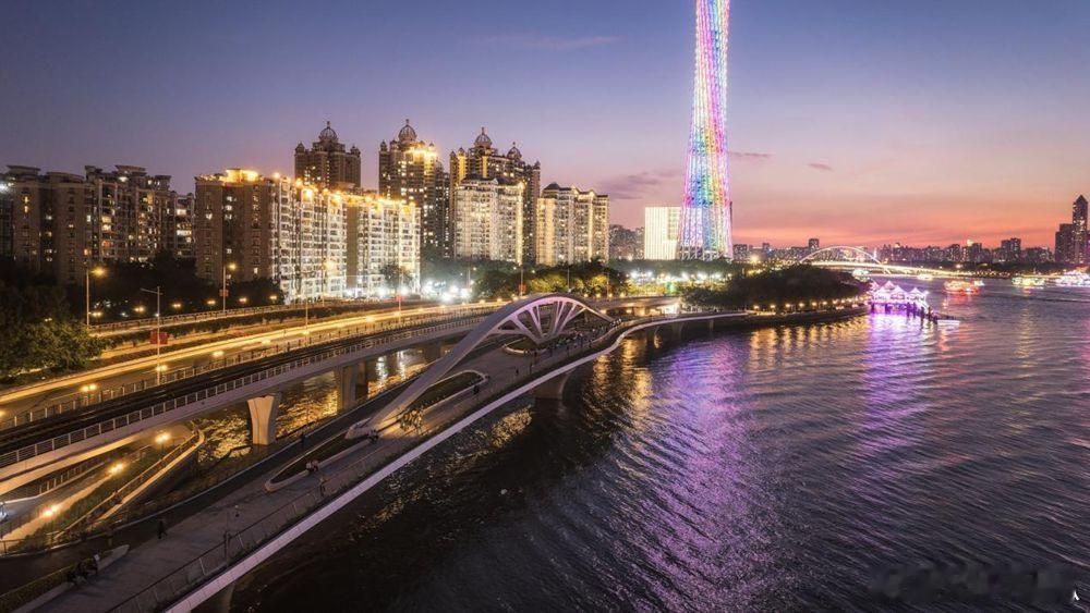 情感社区美丽家乡 广东广州——霞染珠江 灯火映城中华美景欣赏