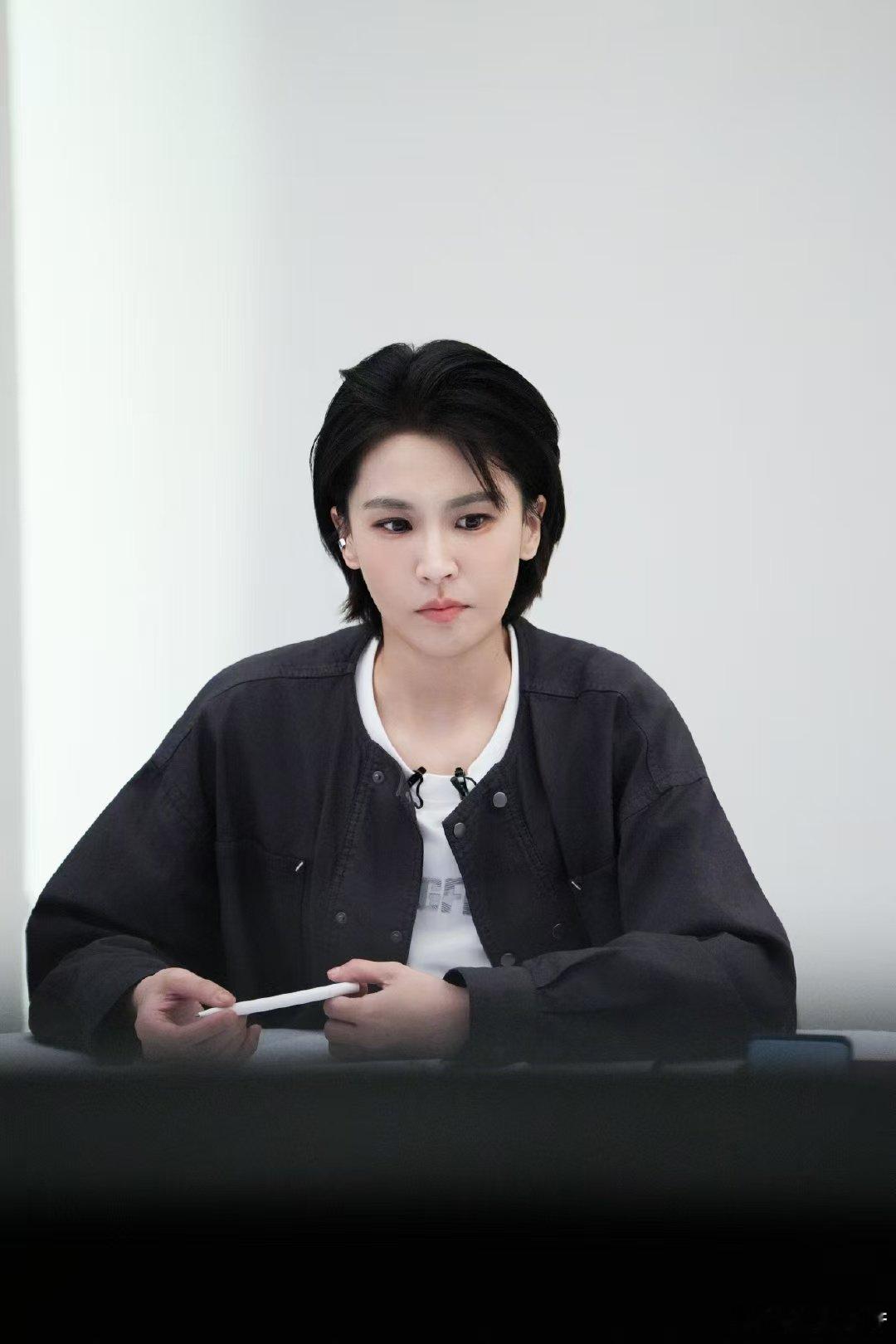 曾沛慈每一公的伙伴都难忘乘风2026曾沛慈从一次次公演磨合到并肩成长，曾沛慈和姐