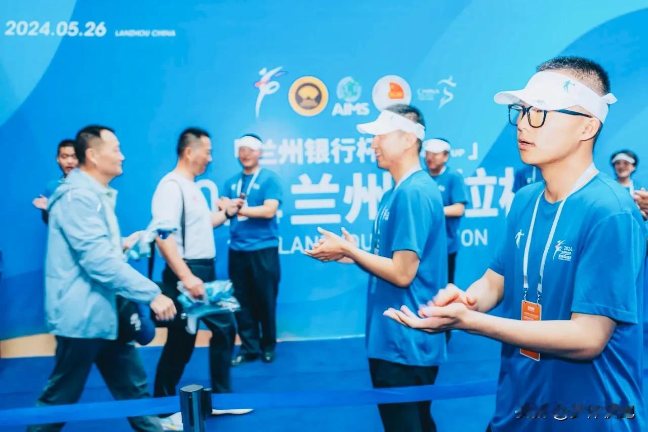 兰州马拉松期待了这么久，结果计划不如变化，这次兰马又去不了了，本来还跟几位老友约