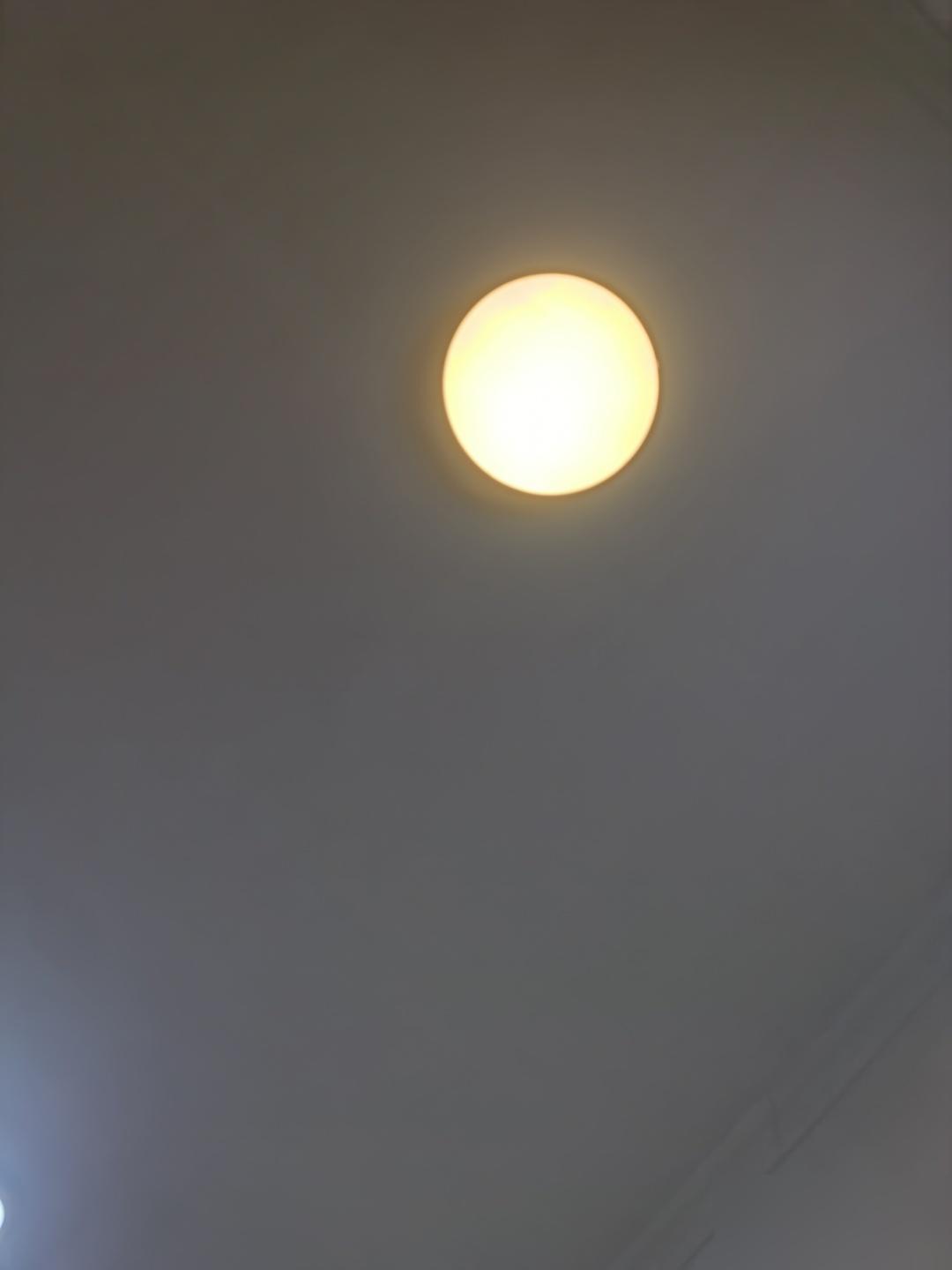 上海的同志们，我家十月底要搬家，我先打个广告，因为拆迁的原因，很多东西都要便宜出