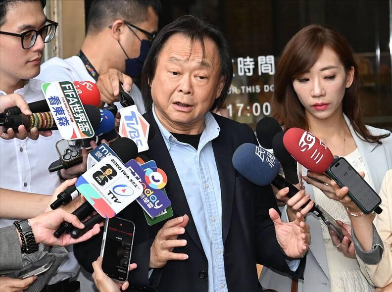 民进党英系组“搞赖联盟”？ 王世坚气急败坏回应称：蔡英文谨守退休分际
民进党全代