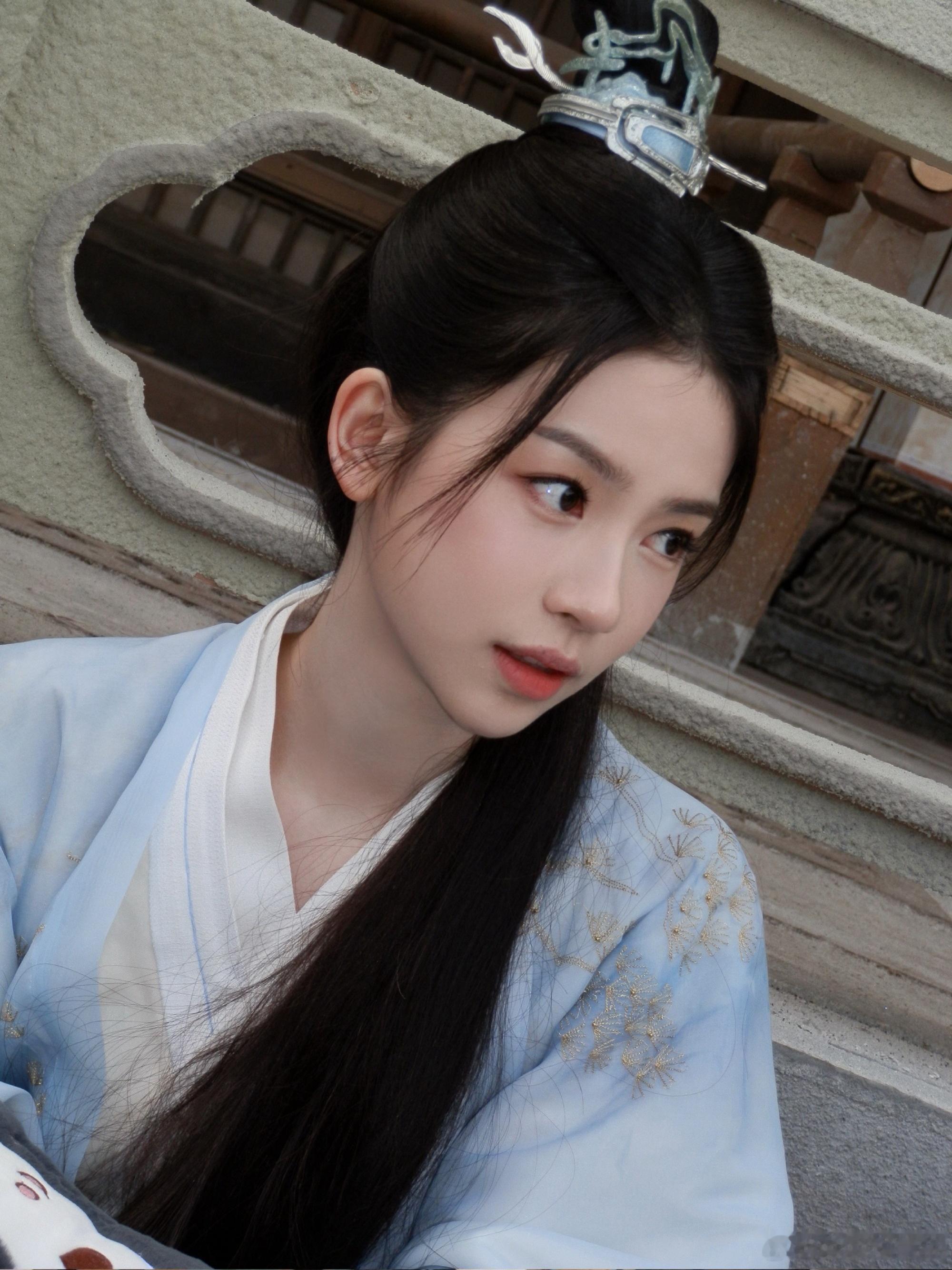 lmr刘梦芮百里歌林 lmr刘梦芮孙秀青 阵阵风声化为思念 吹向远方赠予你𝓑?