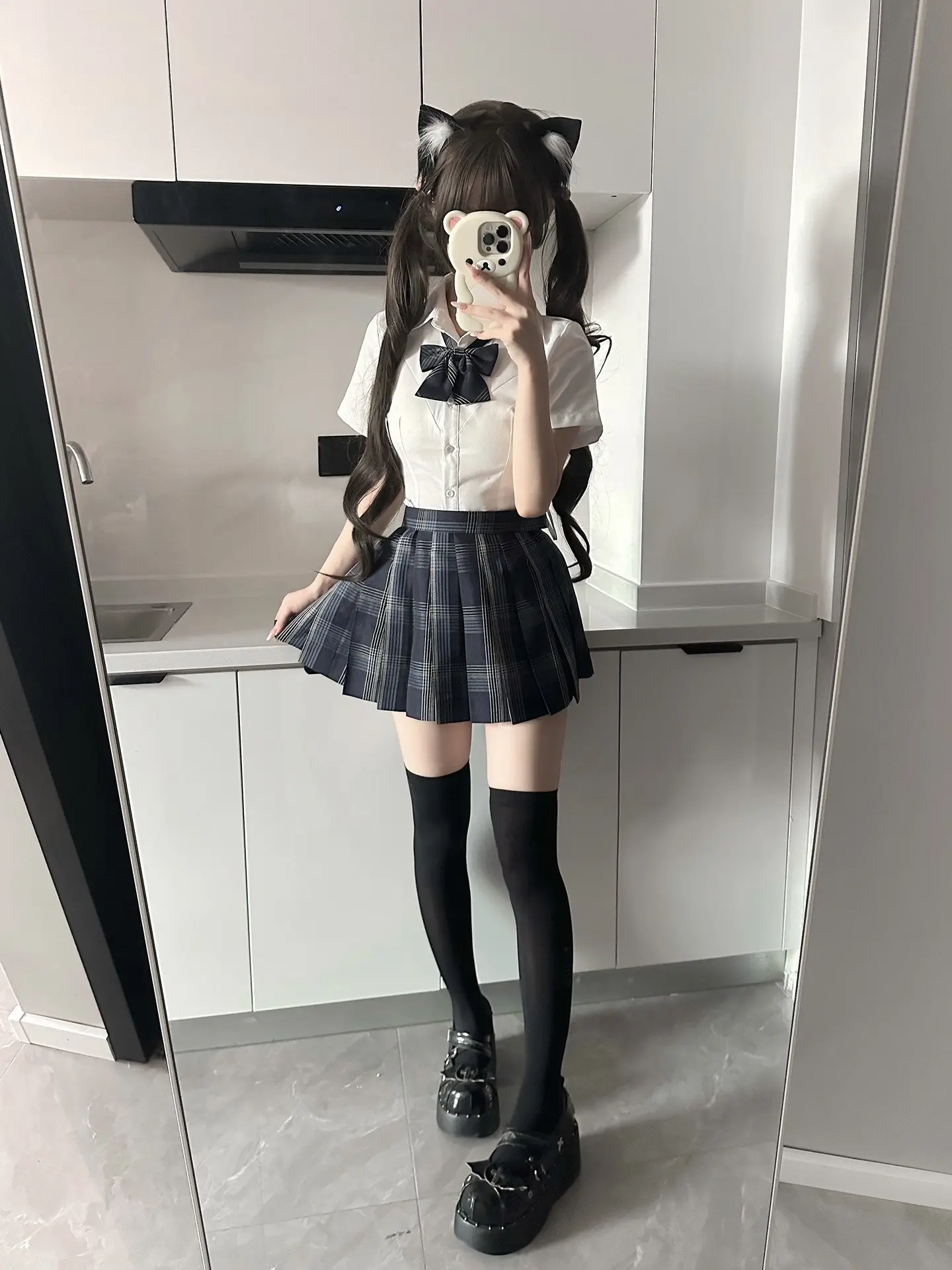 又把朋友圈打开了 天杀的你又加了哪个新宝宝