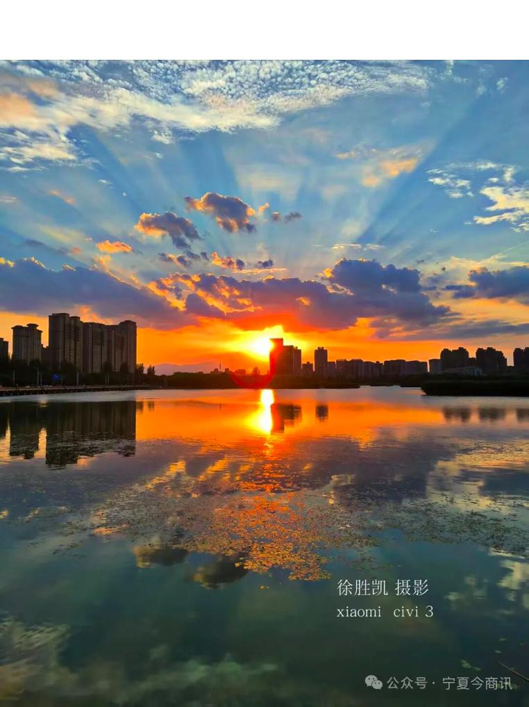 悔恨（9）

余水木

第六章
 
  在她家里我们邂逅了，当时她正在和来家里看