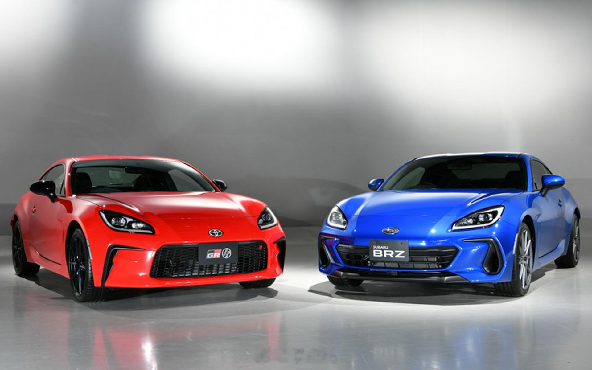 关于BRZ、GR86现款停产和下一代，日媒主持人提问斯巴鲁和丰田官方人士。一如既