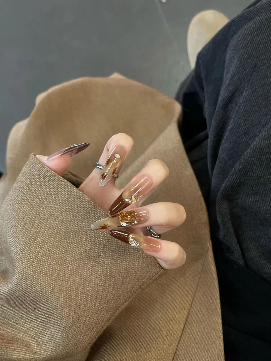 🌷𓐇 𝐲𝐞𝐞𝐞 .ᐟ.ᐟ☺︎°💭｜˞͛🕺🏻˞͛我连自己的情绪都