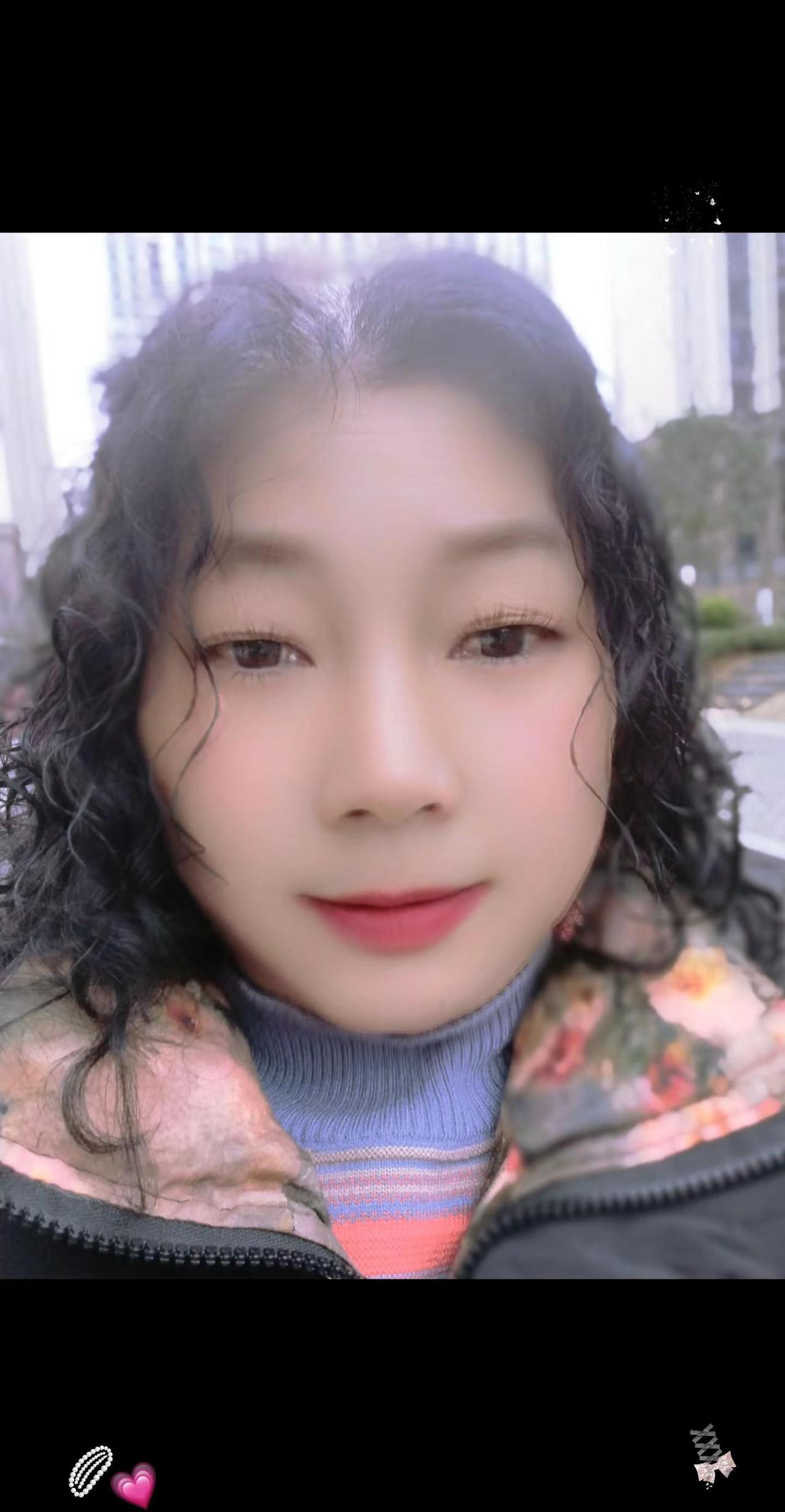 自拍自乐不一样的我 不一样的自己自恋一下