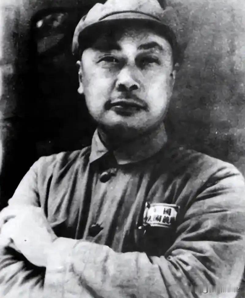 这位陈世俊，正是后来大名鼎鼎的陈毅元帅，只不过1938年的苏皖大地，他还顶着原名