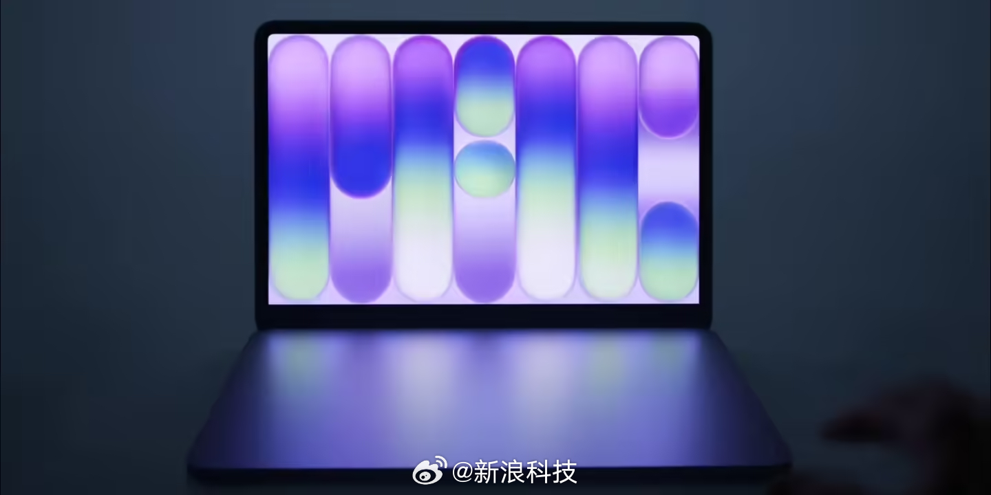 MacBookNeo材料用量减半【苹果高管揭秘MacBookNeo工艺：大幅削减